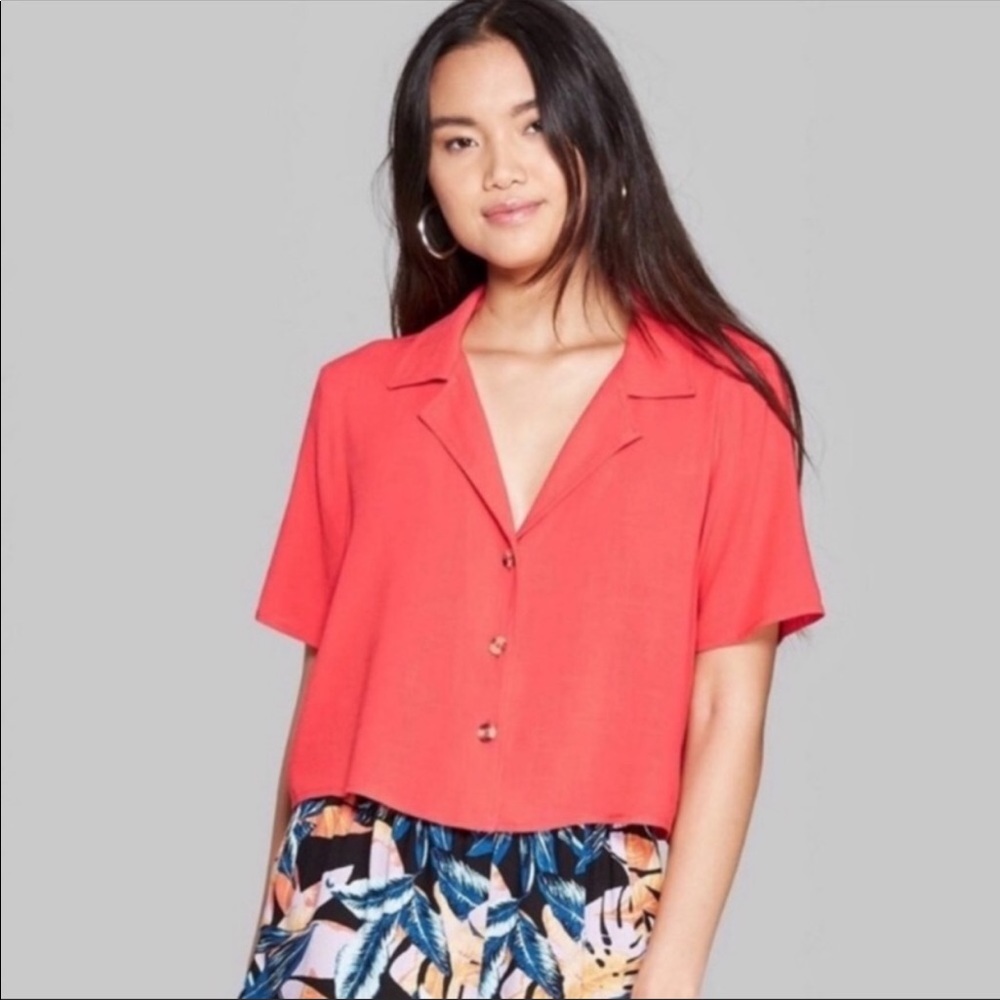 Coral short sleeve button down Size XXL